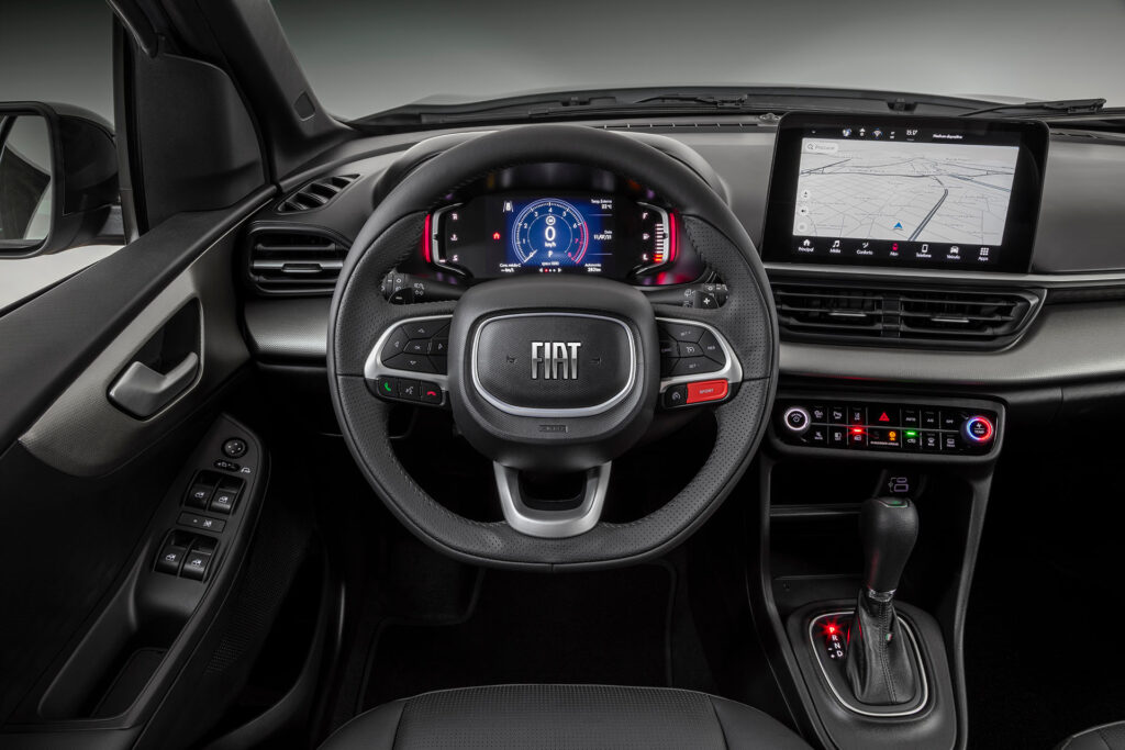 interior fiat pulse 