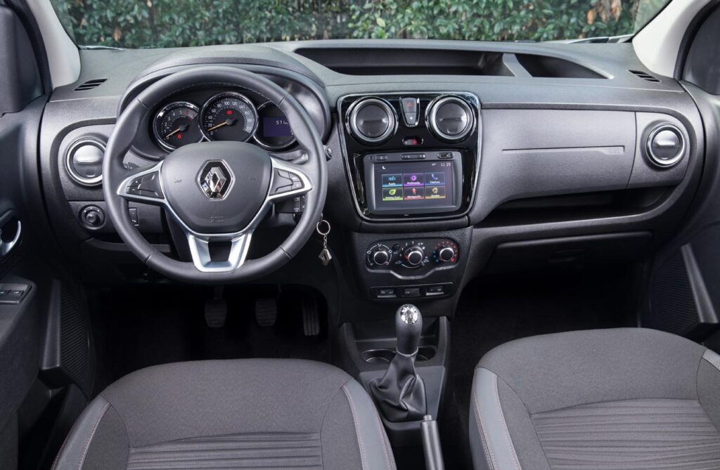 interior kangoo